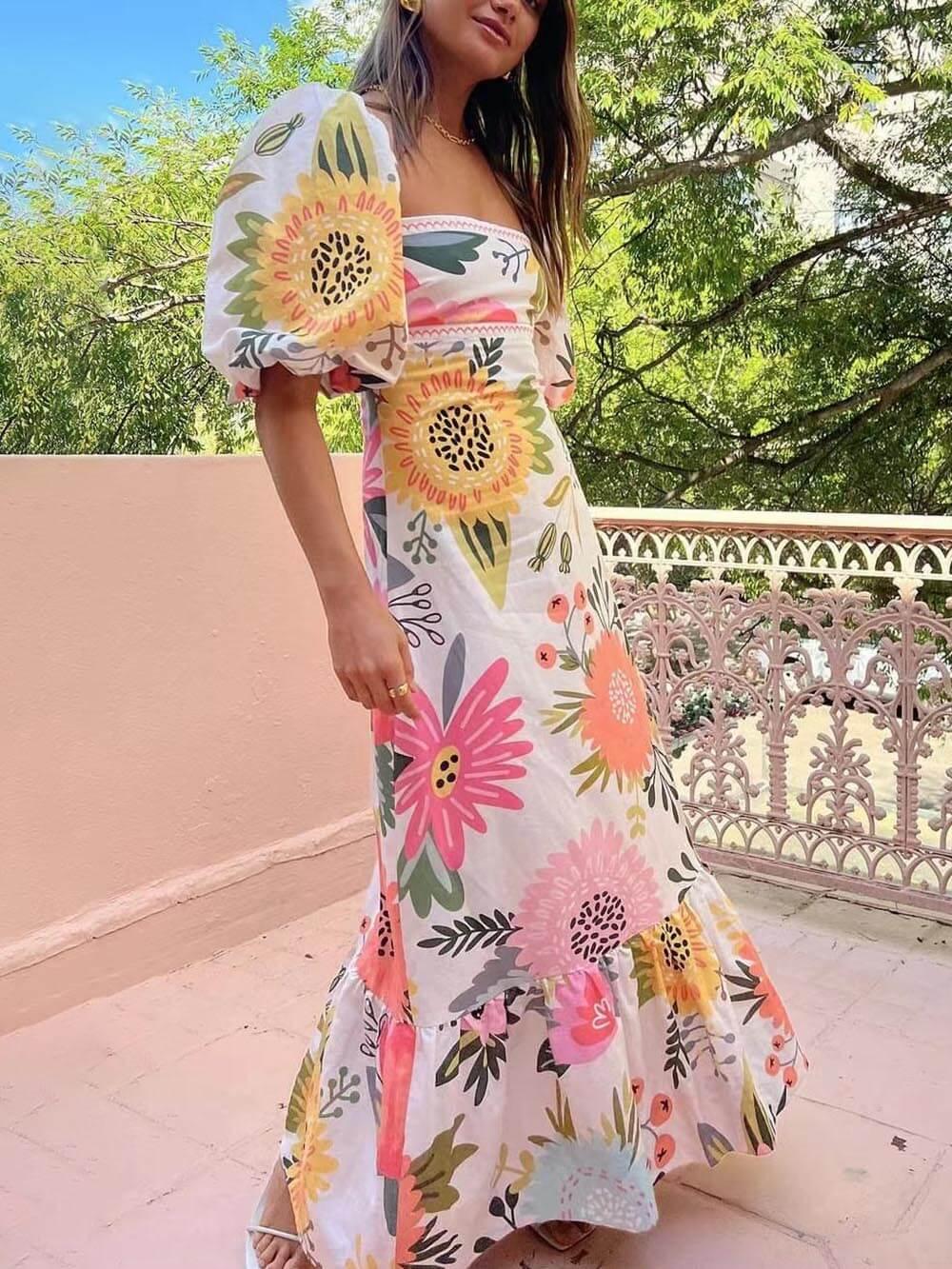 Ivy | Vestido longo de férias com decote quadrado e estampa floral
