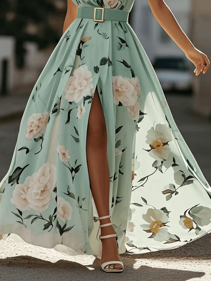 Julie | Vestido maxi de gasa verde claro con flores y un solo hombro