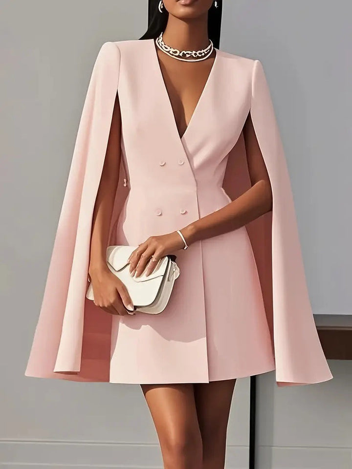 Vestido traje Celeste estilo capa