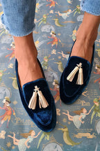 MOCASSINS ELEGANTES COMO A MEIA-NOITE COM BORLAS CHAMPANHE