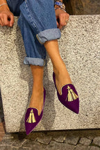 Loafer with Elegant Tassels