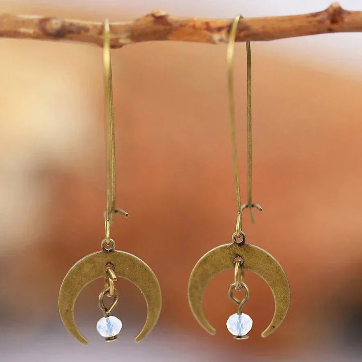 Pendientes colgantes vintage bohemios con diseño desgastado en forma de luna  