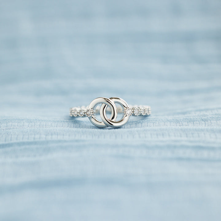 Forever Linked Mother Daughter Interlocking Pavé Ring