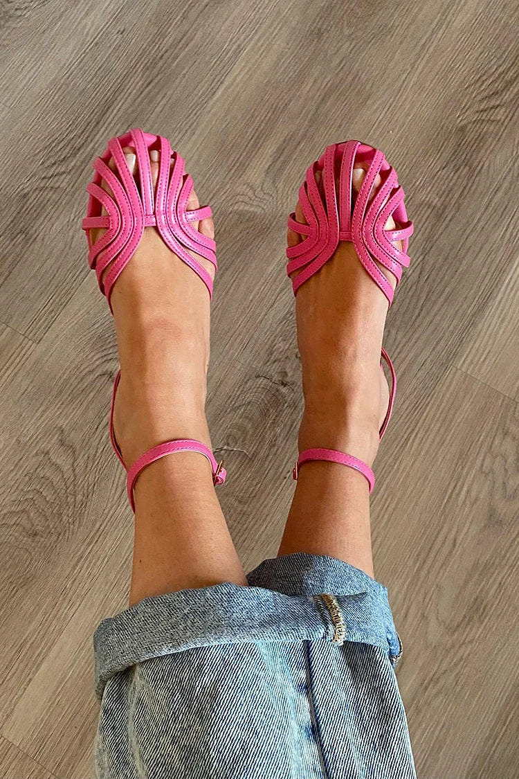 Vittoria | Sandalias con joya dorada