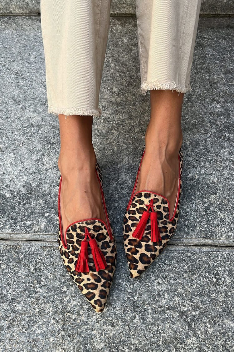 Pointed Loafer with Red Tassels