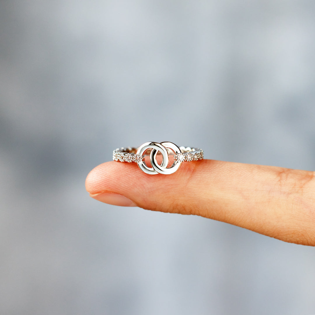 Forever Linked Mother Daughter Interlocking Pavé Ring