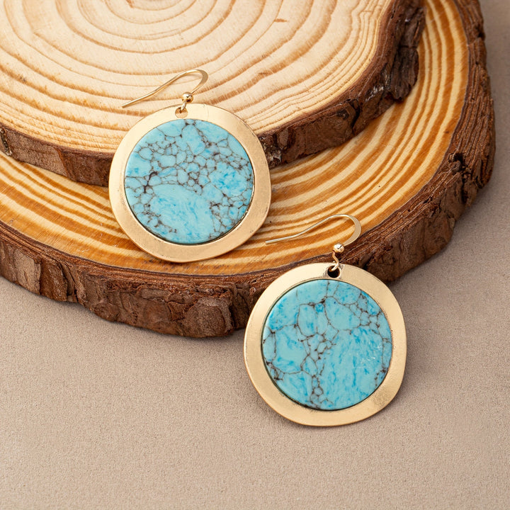 Pendientes bohemios redondos de turquesa