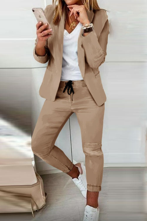 Conjunto de Traje Chic Sofia