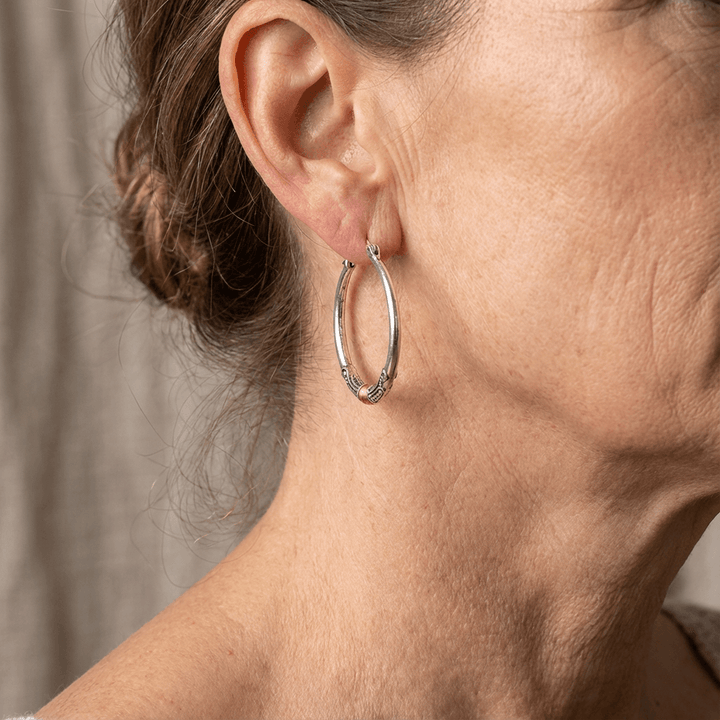Pendientes bohemios de aro bicolor