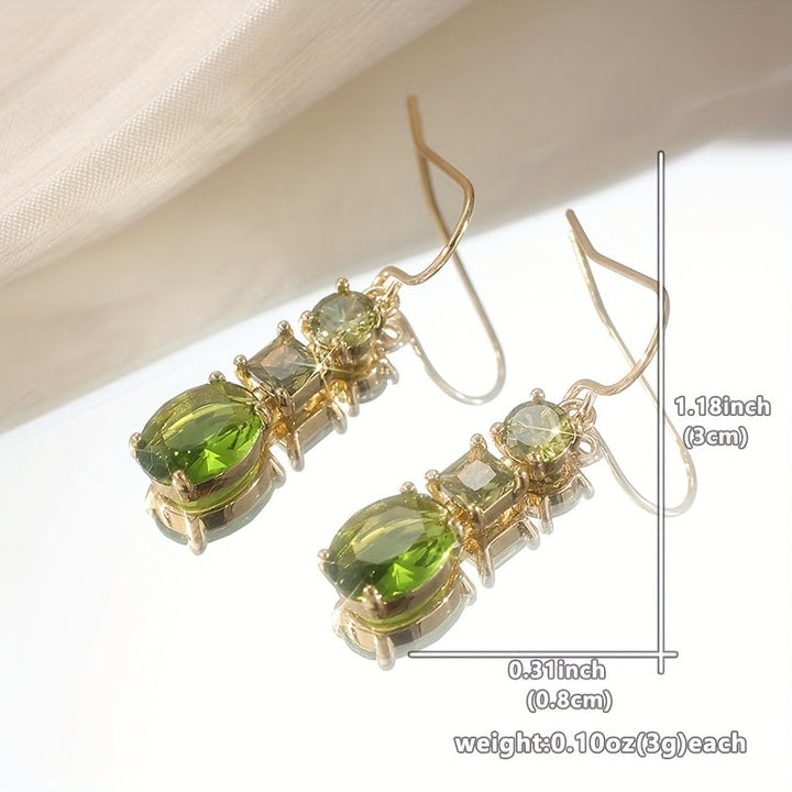 Pendientes geométricos vintage bohemios con circonita verde  