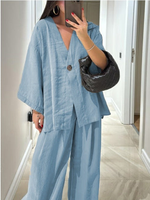 Conjunto de top con escote en V y pantalones Sienna