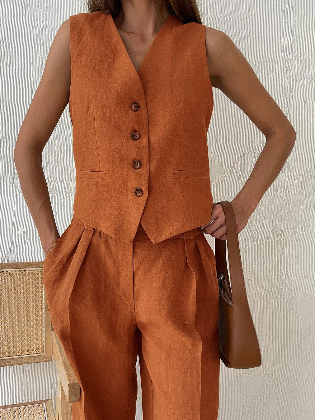 Conjunto de Pantalones Amplios Plisados con Escote en V Lila