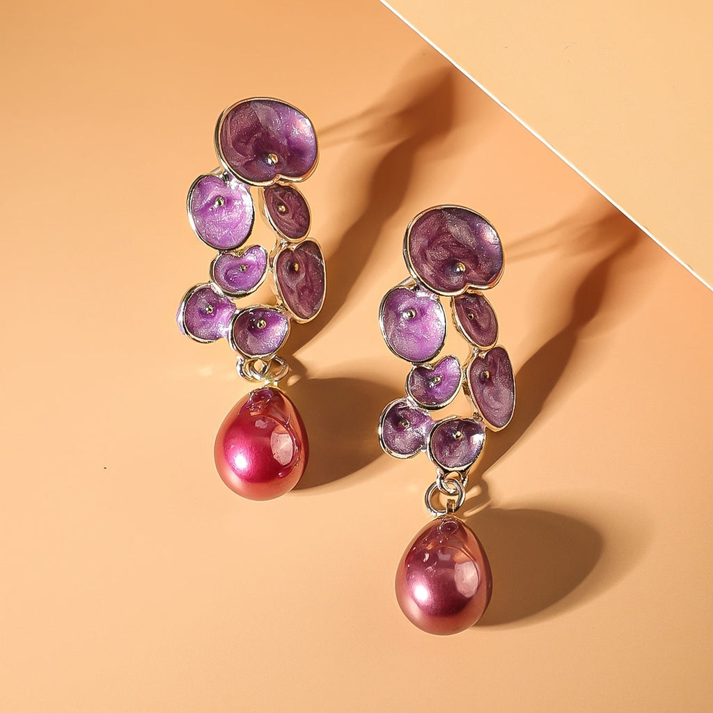 Pendientes colgantes florales con esmalte verde y lágrima de jade