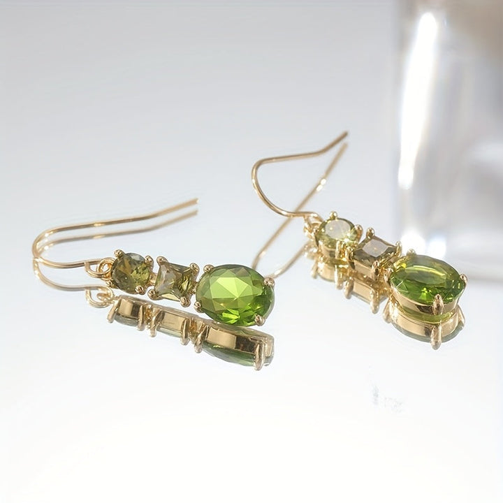 Pendientes geométricos vintage bohemios con circonita verde  