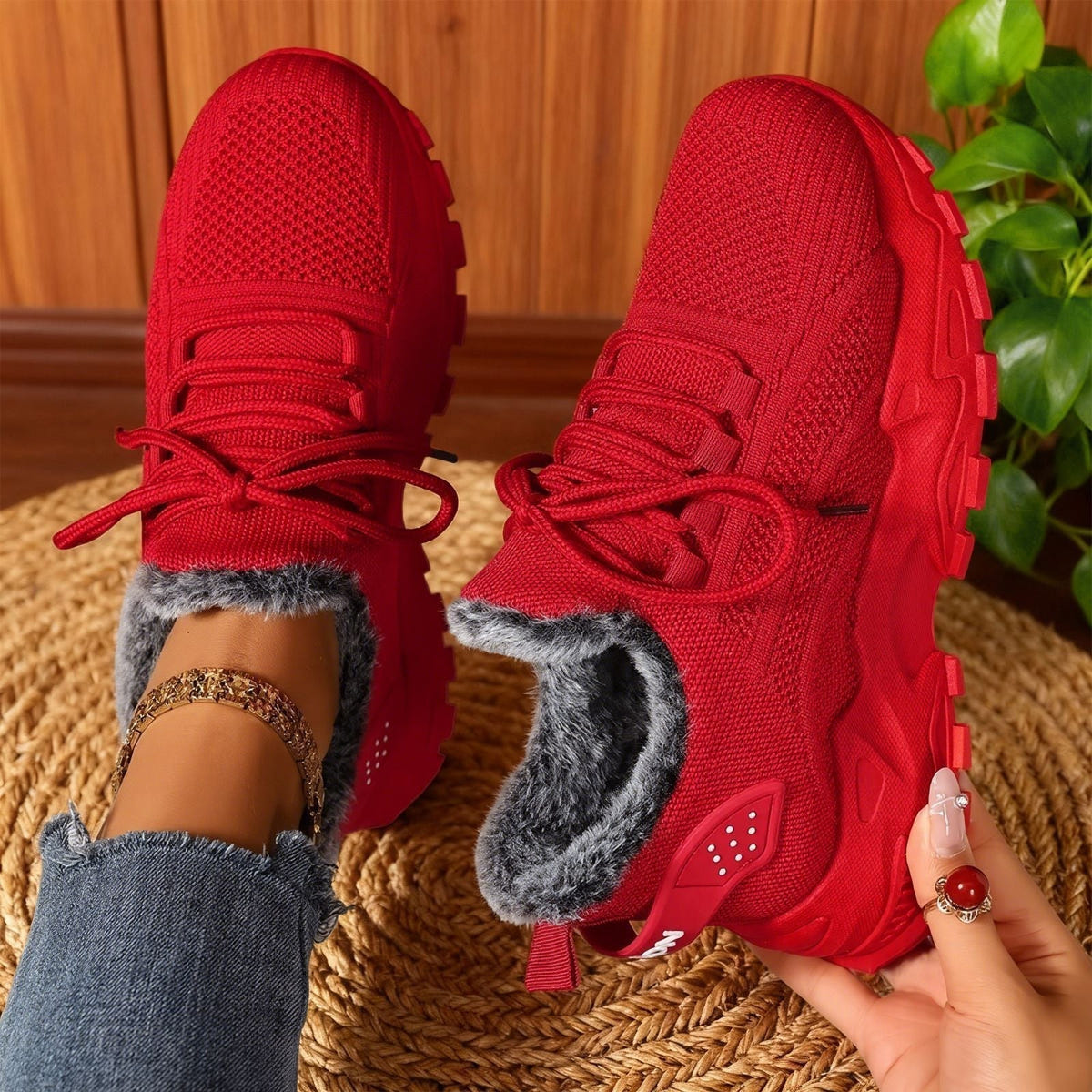 Luvia | Orthopedic Sneakers