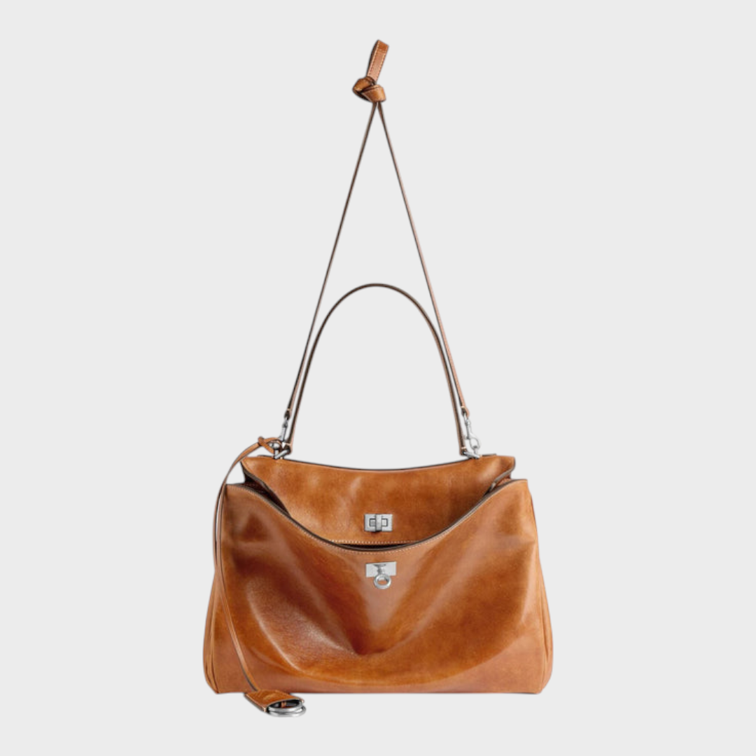 Libby | Structured Leather Handbag with Magnetic Flap Closure