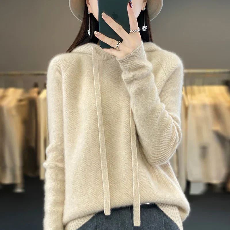 Nyelle | Sudadera con capucha elegante