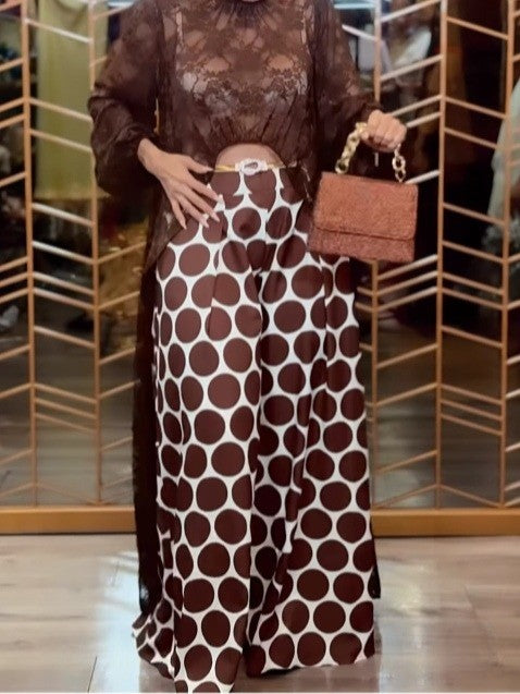 Conjunto Sienna de Bata de Encaje y Pantalones de Lunares