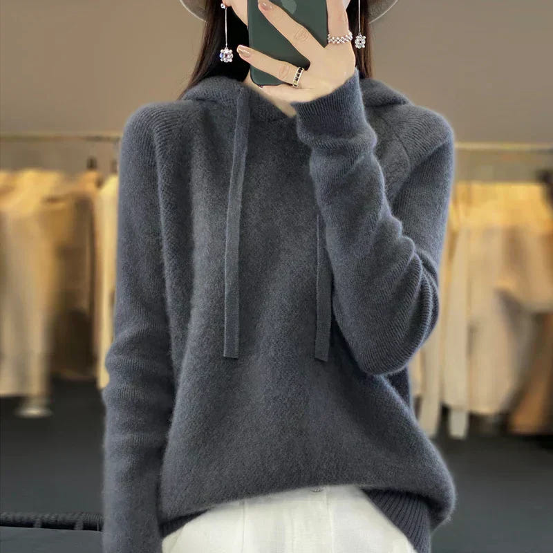 Nyelle | Sudadera con capucha elegante