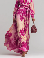 Julia | Vestido largo con estampado floral de rosas, escote en V y cinturón