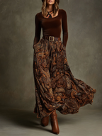 Conjunto Vivienne de blusa de veludo e saia longa de estampa paisley