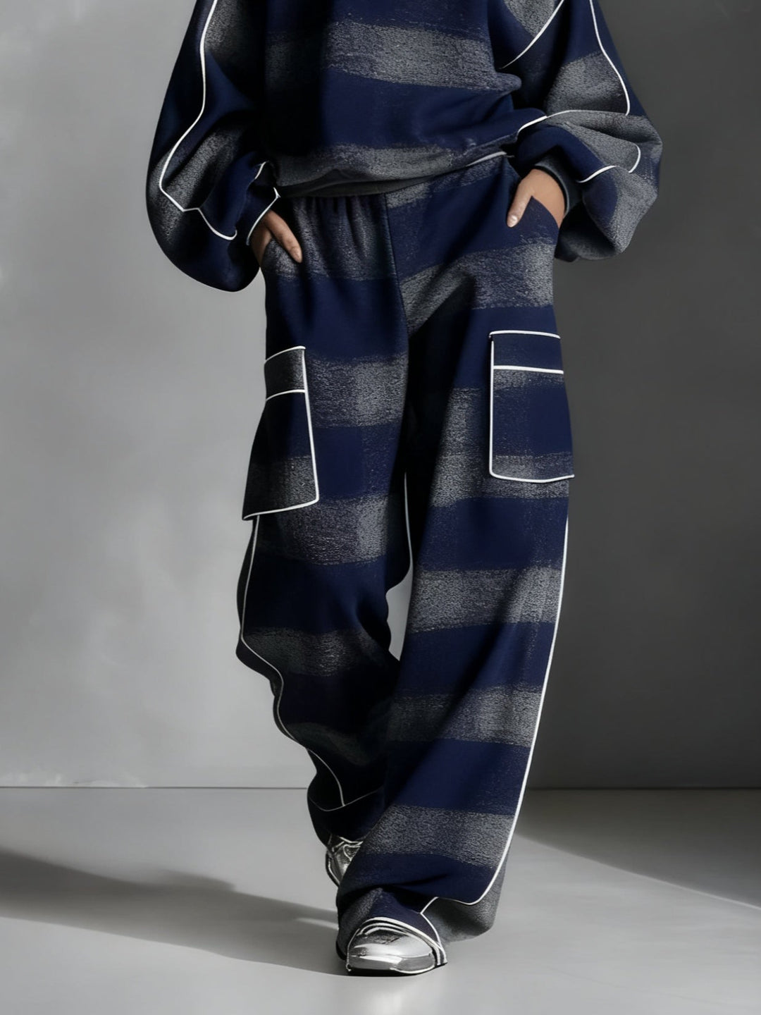 Conjunto Moletom Xadrez e Calças Avery