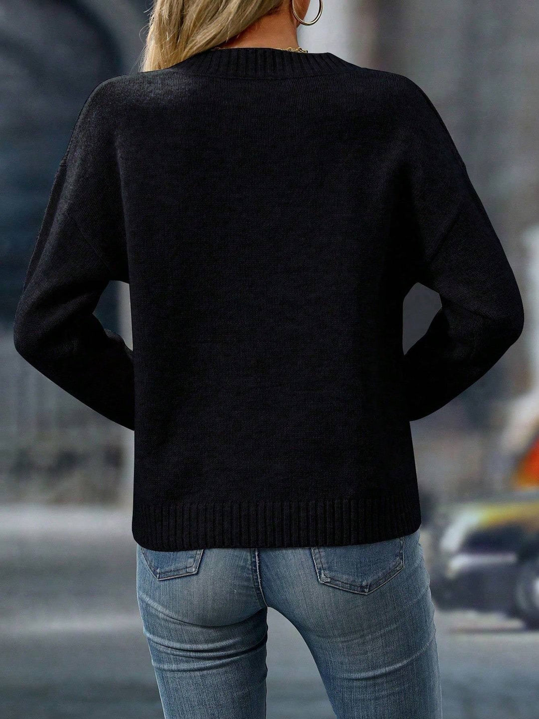 Aurelia™ | Effortless V-Neck Knit Sweater