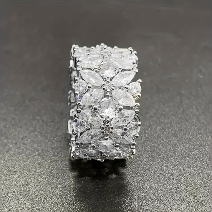 Stylish Wide Zirconia Floral Cluster Diamond Ring