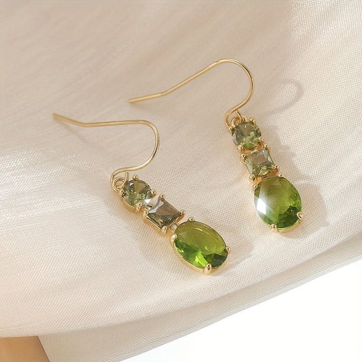 Pendientes geométricos vintage bohemios con circonita verde  