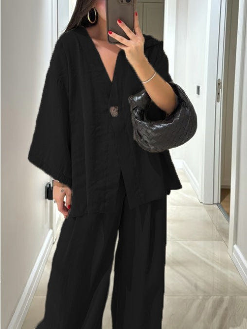 Conjunto de top con escote en V y pantalones Sienna