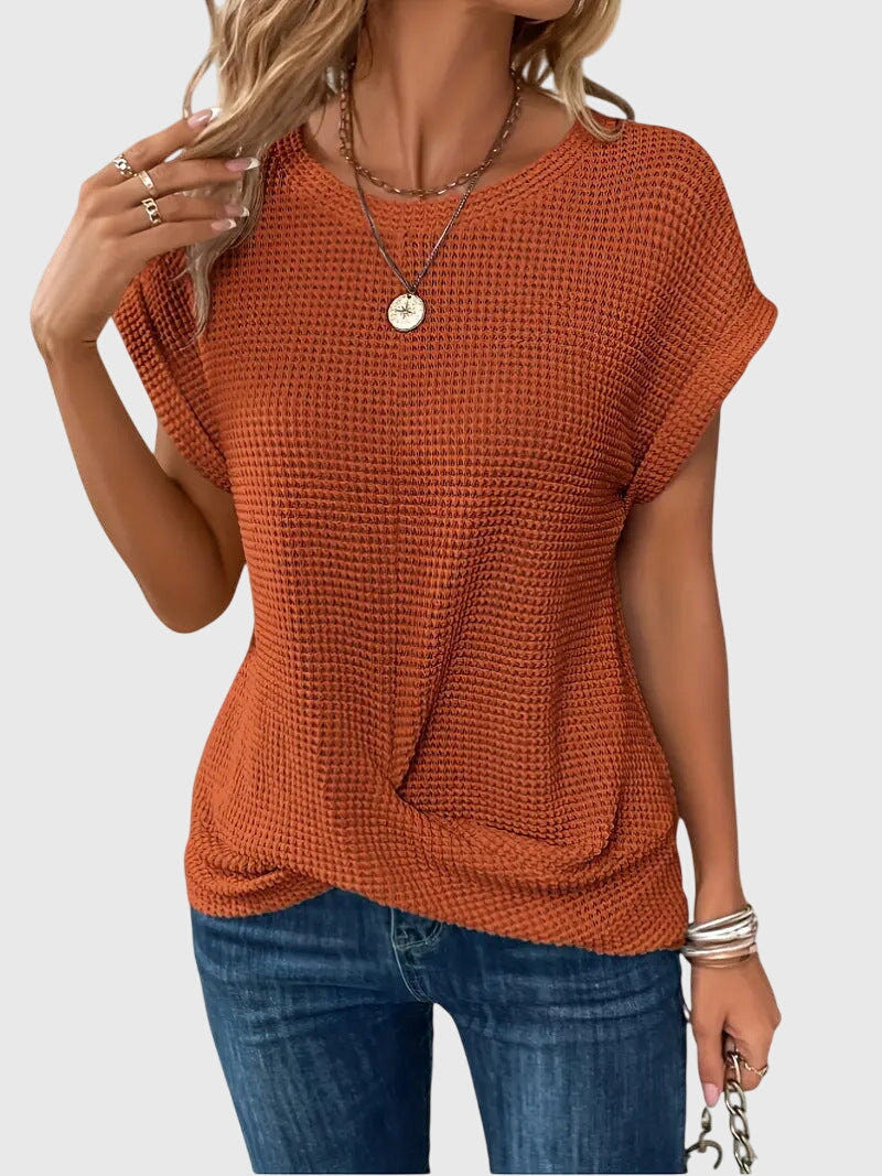 Isa | Elegant Blouse with Crew Neck