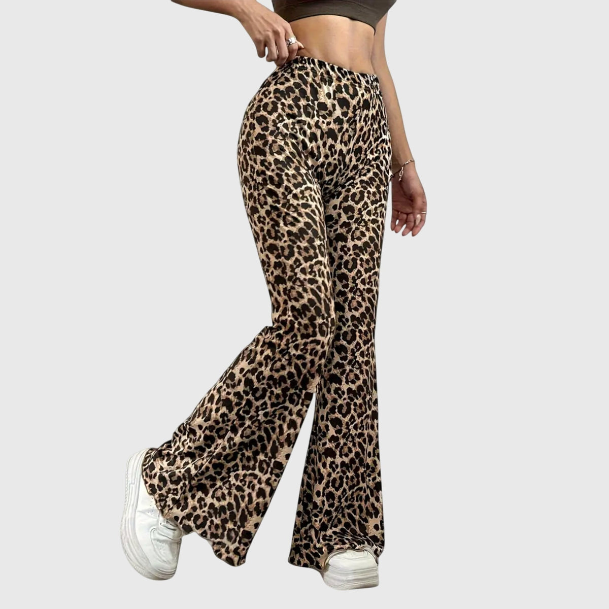 Pantalones acampanados de leopardo
