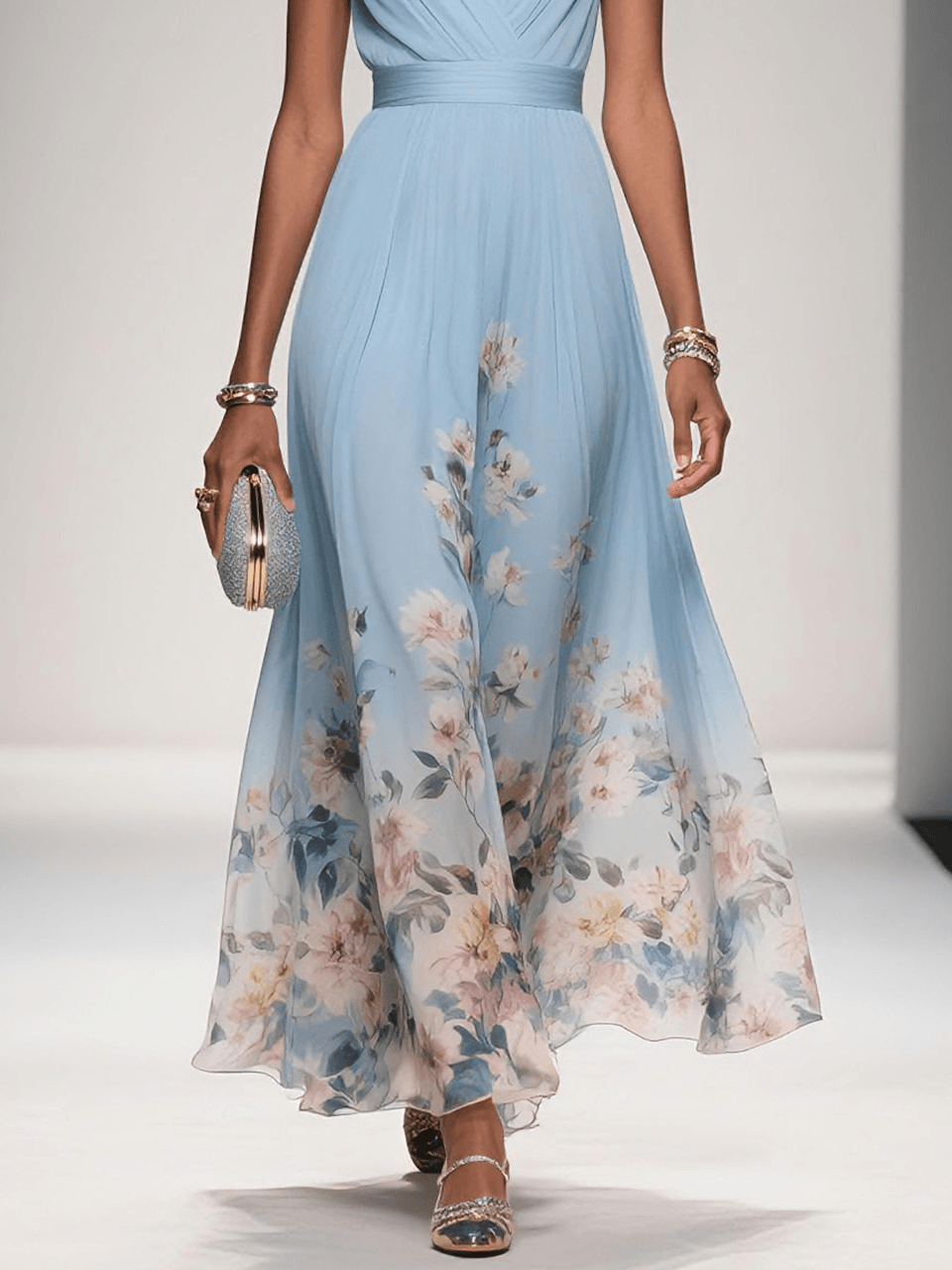 Rose | Vestido maxi floral azul-claro de chiffon com decote em V