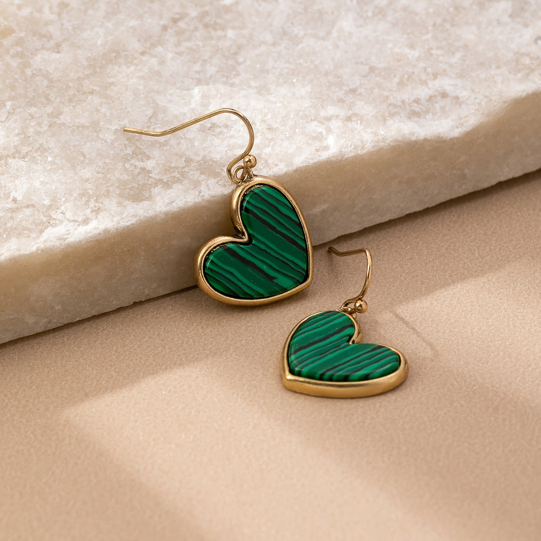 Pendientes Bohemios Minimalistas de Corazón de Turquesa Natural