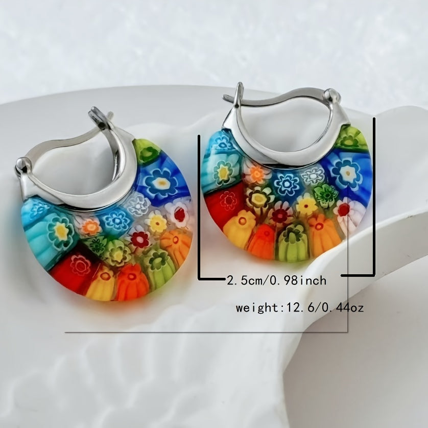 Pendientes de medio aro coloridos de millefiori