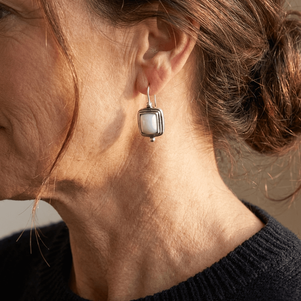 Brincos elegantes boêmios quadrados com pérolas pendentes