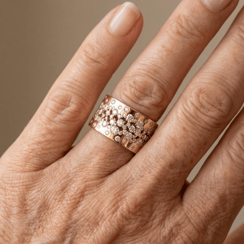 Vintage Sparkling Zirconia Gold Plated Band Ring