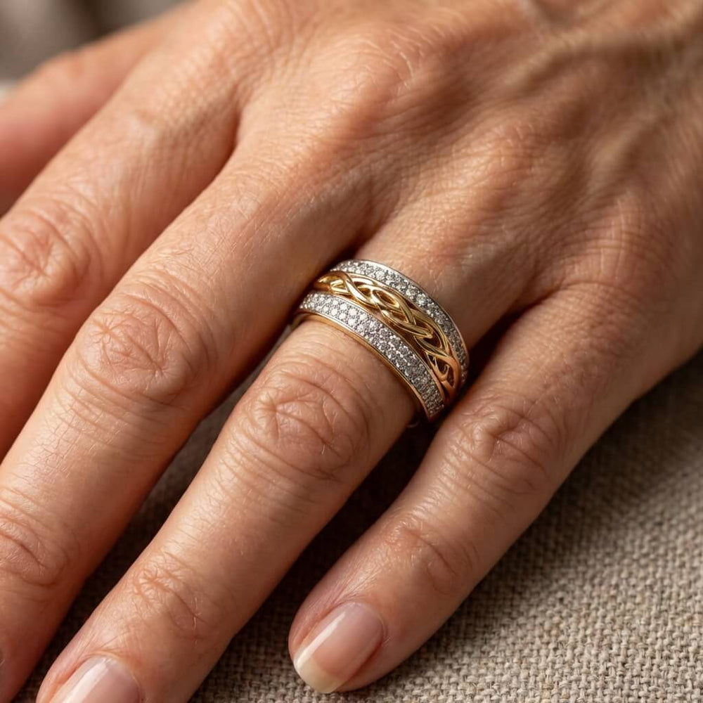 Vintage Style Zirconia Inlaid Gold Plated Ring