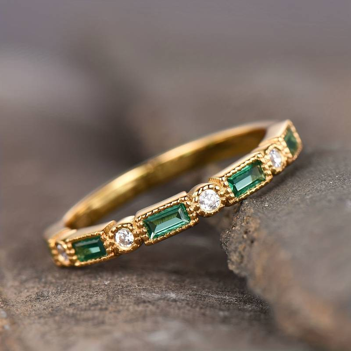 Vintage Gold Plated Inlaid Green Crystal Ring