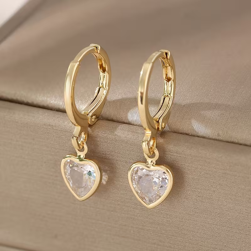 Pendientes de corazón de rubí