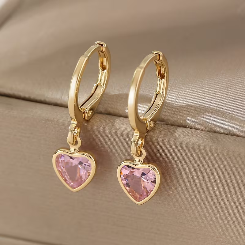 Pendientes de corazón de rubí