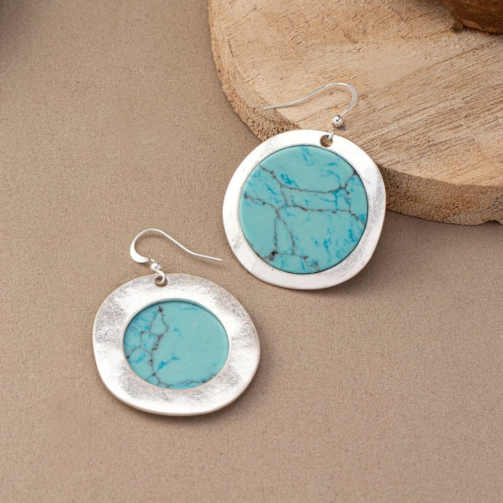 Pendientes bohemios redondos de turquesa