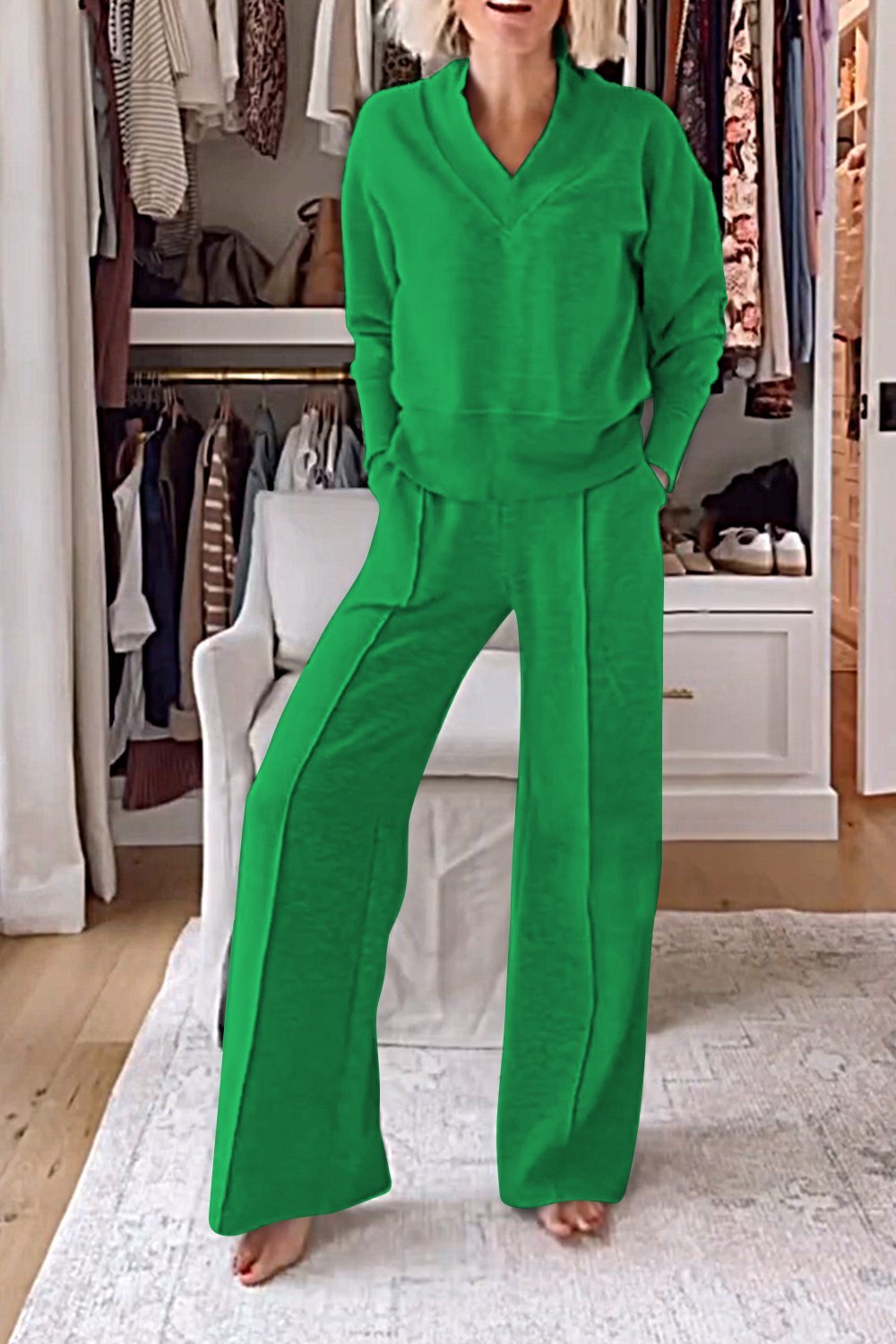 Ensemble Samantha avec haut à col en V et pantalon